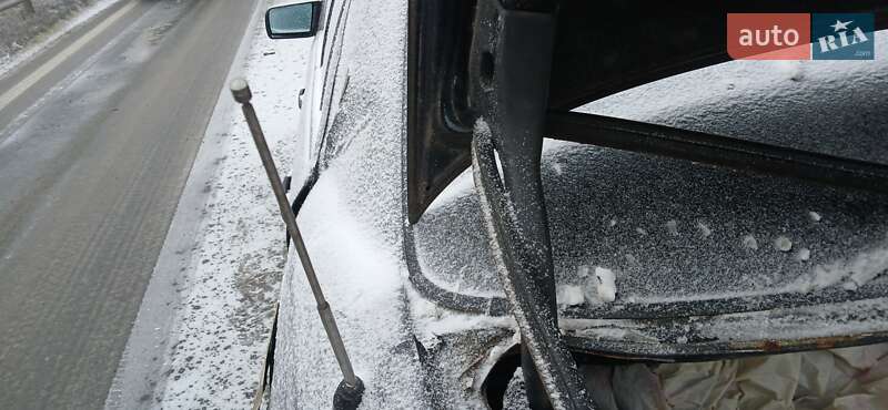 Седан Mercedes-Benz C-Class 1996 в Львове фото 7 Седан Mercedes-Benz C-Class 1996 в Львове