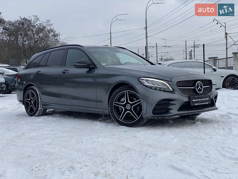 Mercedes-Benz C-Class 2018