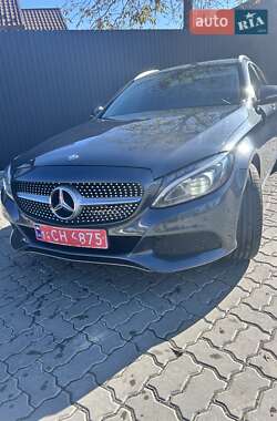 Универсал Mercedes-Benz C-Class 2015 в Львове