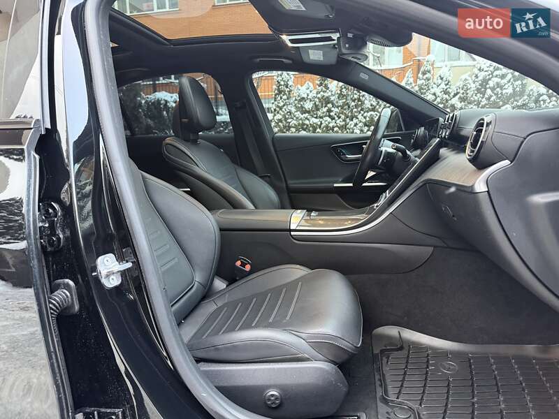 Седан Mercedes-Benz C-Class 2023 в Києві