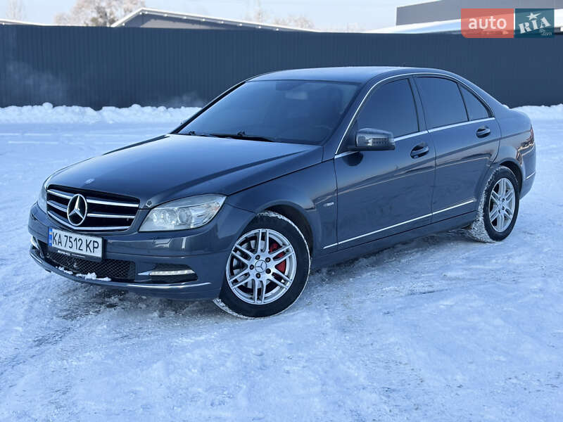 Mercedes-Benz C-Class 2010