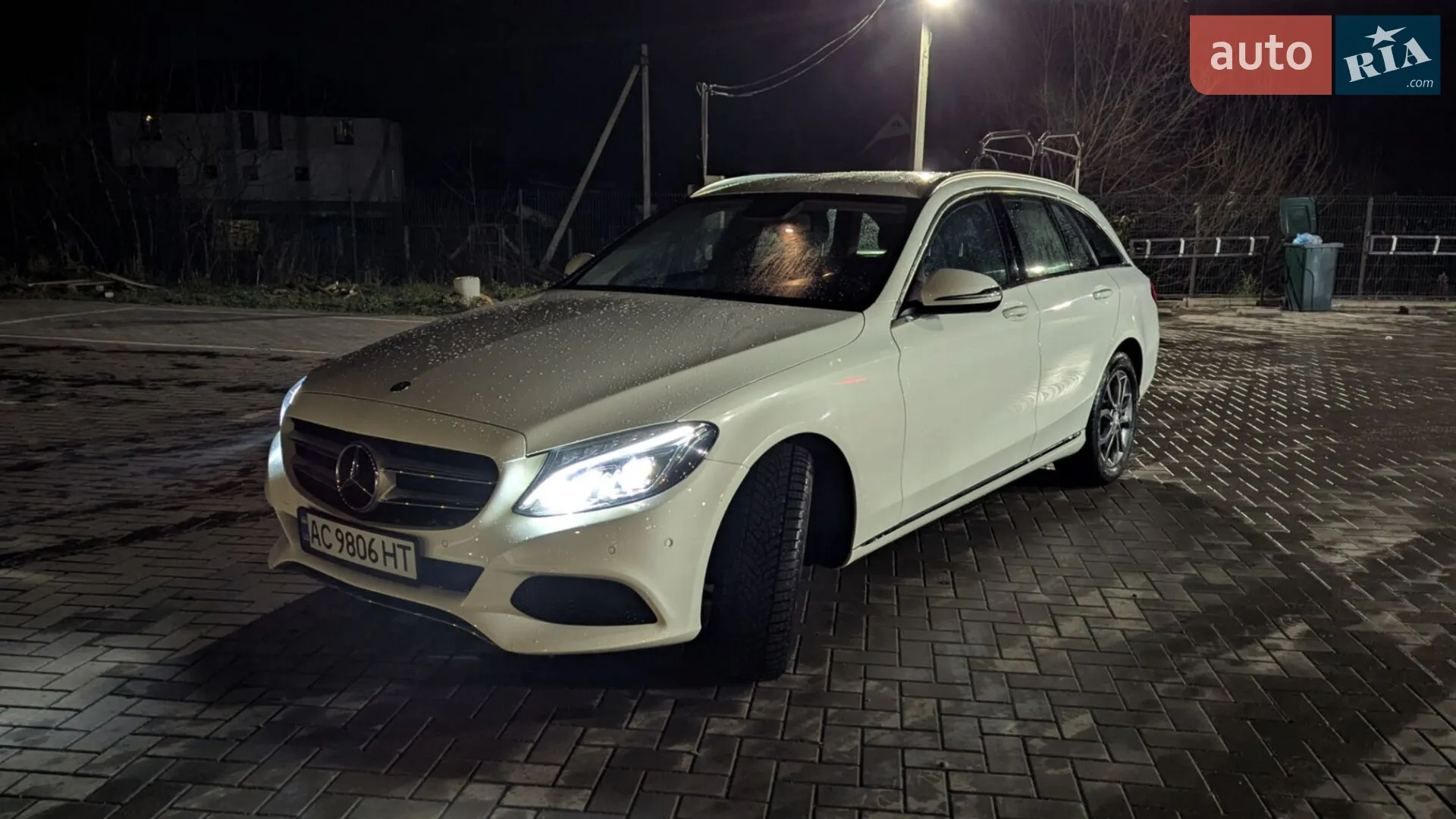 2016 Mercedes-Benz C-klasse - фото 1