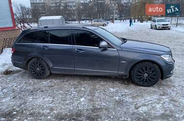 Універсал Mercedes-Benz C-Class 2007 в Броварах