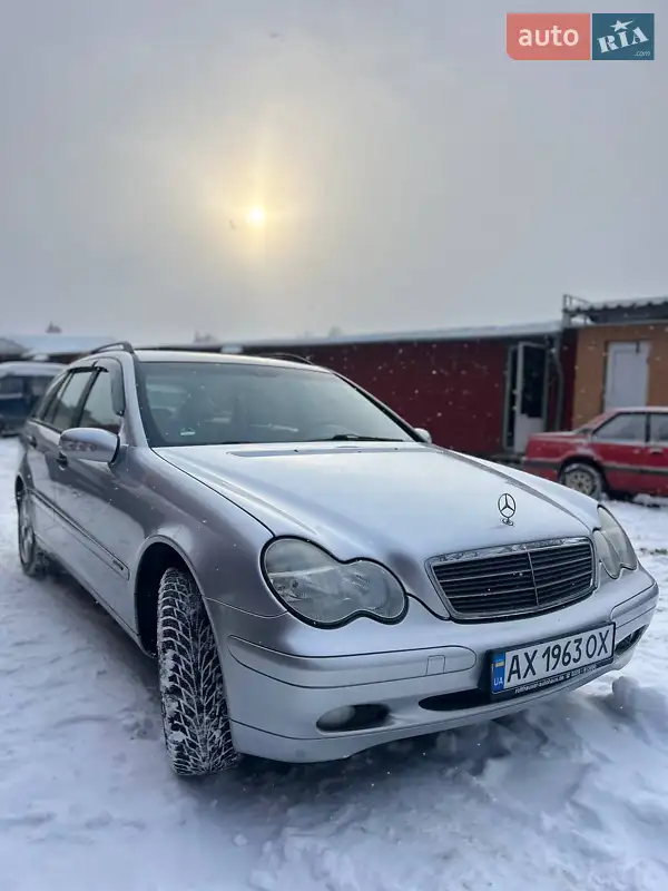 Mercedes-Benz C-Class