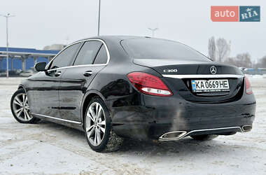 Седан Mercedes-Benz C-Class 2018 в Киеве