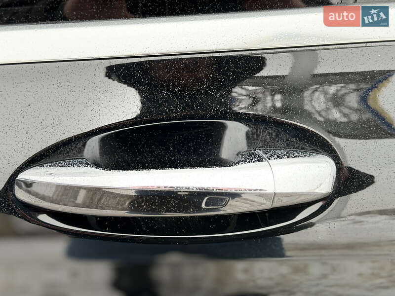 Седан Mercedes-Benz C-Class 2018 в Киеве