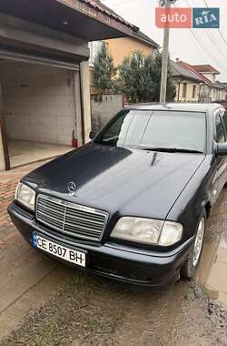 Седан Mercedes-Benz C-Class 1999 в Иршаве