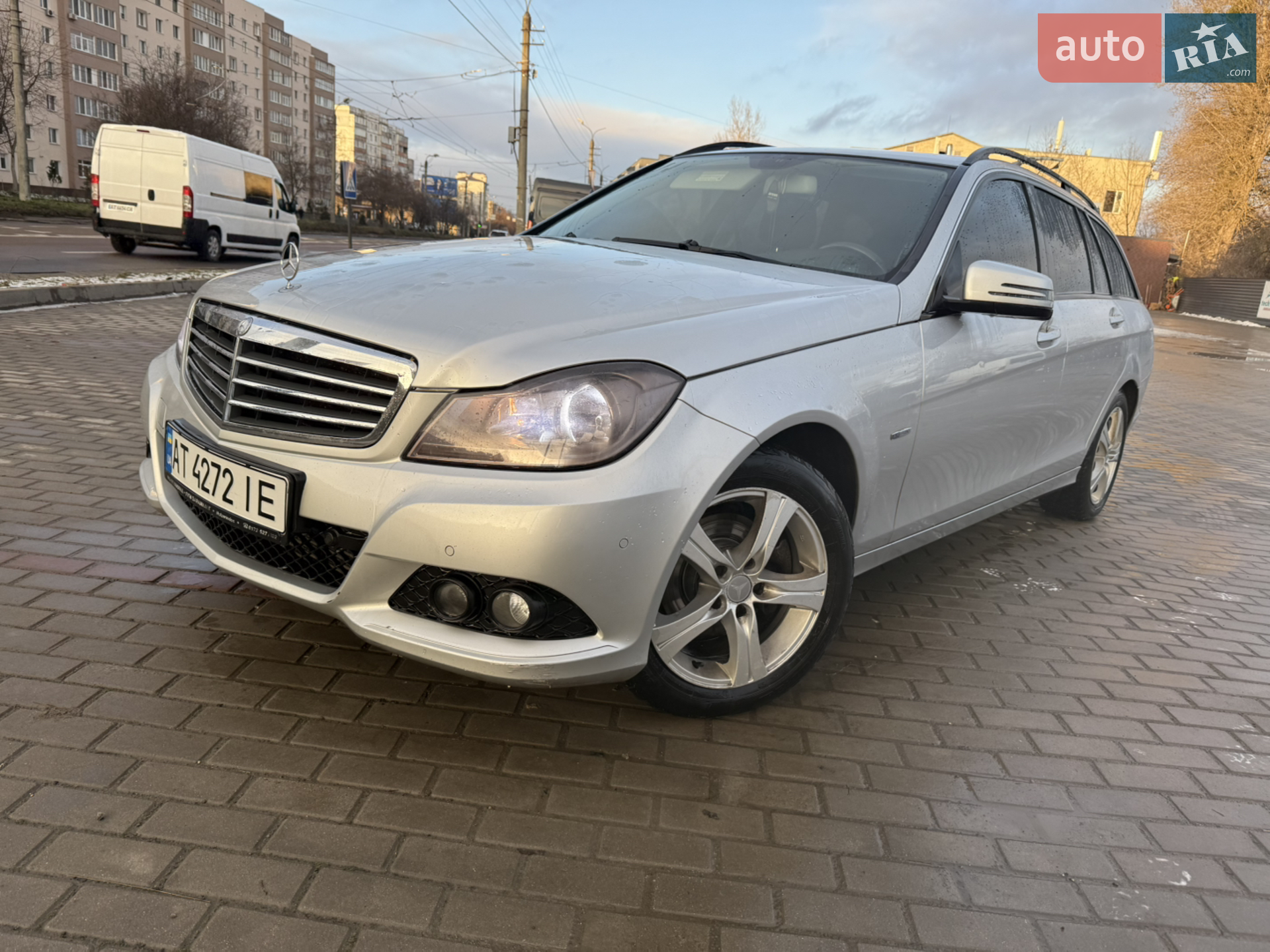 2011 Mercedes-Benz C-klasse - мініатюра 2