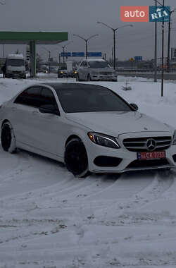 Седан Mercedes-Benz C-Class 2015 в Львове