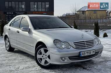 Седан Mercedes-Benz C-Class 2004 в Вінниці