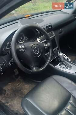 Универсал Mercedes-Benz C-Class 2007 в Чернигове