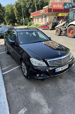 Универсал Mercedes-Benz C-Class 2012 в Фастове