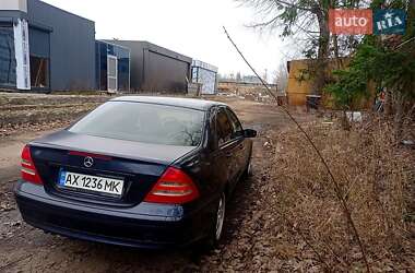 Седан Mercedes-Benz C-Class 2001 в Харькове