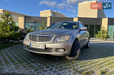 Седан Mercedes-Benz C-Class 2007 в Хмельницькому
