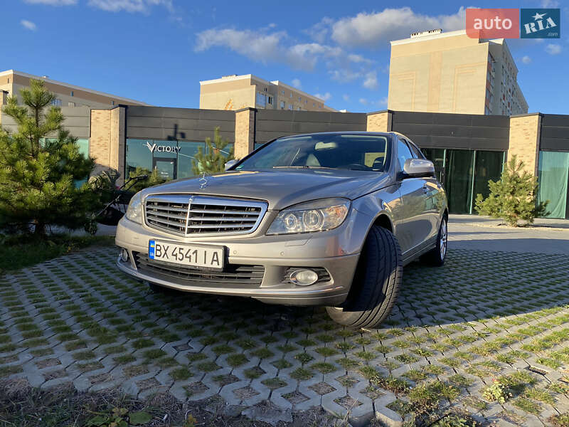 Mercedes-Benz C-Class 2007