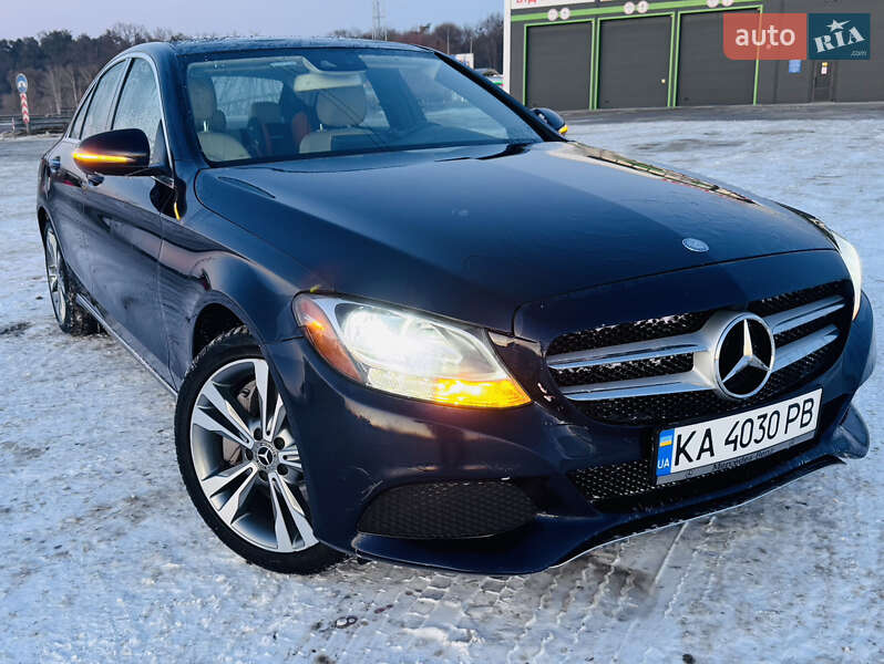 Седан Mercedes-Benz C-Class 2016 в Киеве
