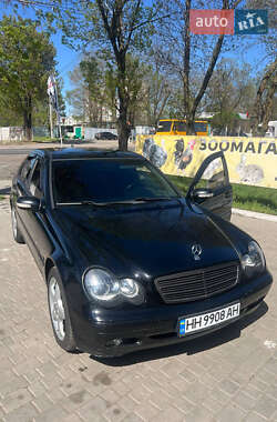 Седан Mercedes-Benz C-Class 2001 в Одессе