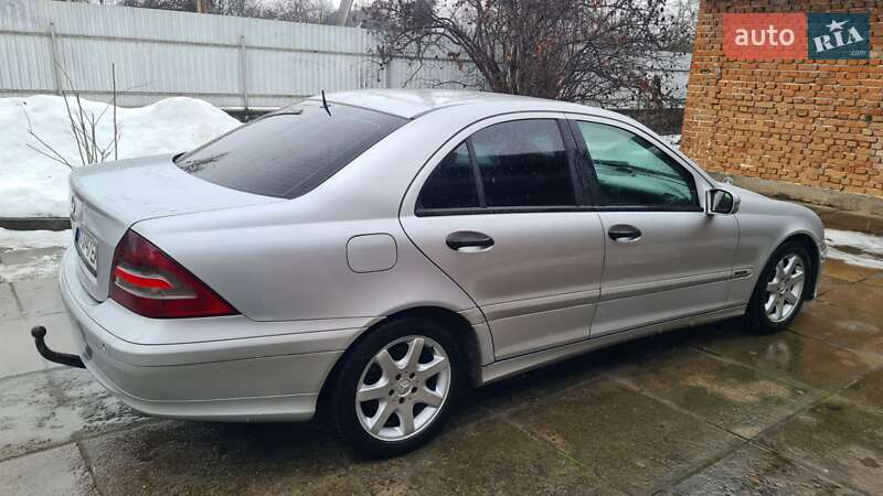 Седан Mercedes-Benz C-Class 2004 в Хмельницком