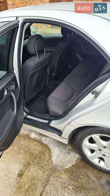 Седан Mercedes-Benz C-Class 2004 в Хмельницком
