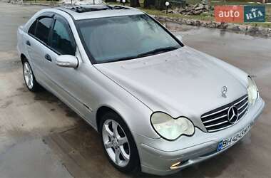 Седан Mercedes-Benz C-Class 2004 в Белгороде-Днестровском