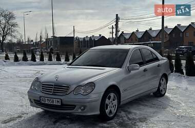 Седан Mercedes-Benz C-Class 2004 в Виннице