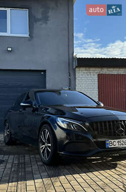 Седан Mercedes-Benz C-Class 2015 в Стрию