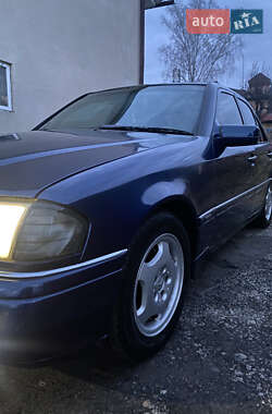 Седан Mercedes-Benz C-Class 1995 в Могилев-Подольске
