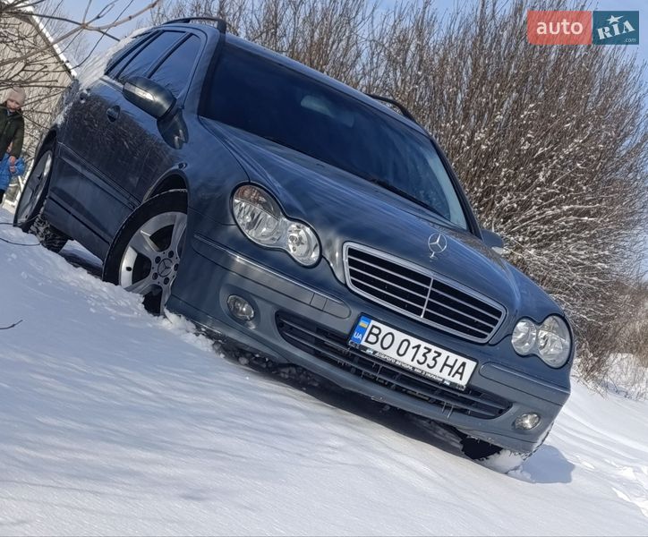 Mercedes-Benz C-Class 2004 Mercedes-Benz C-Class 2004