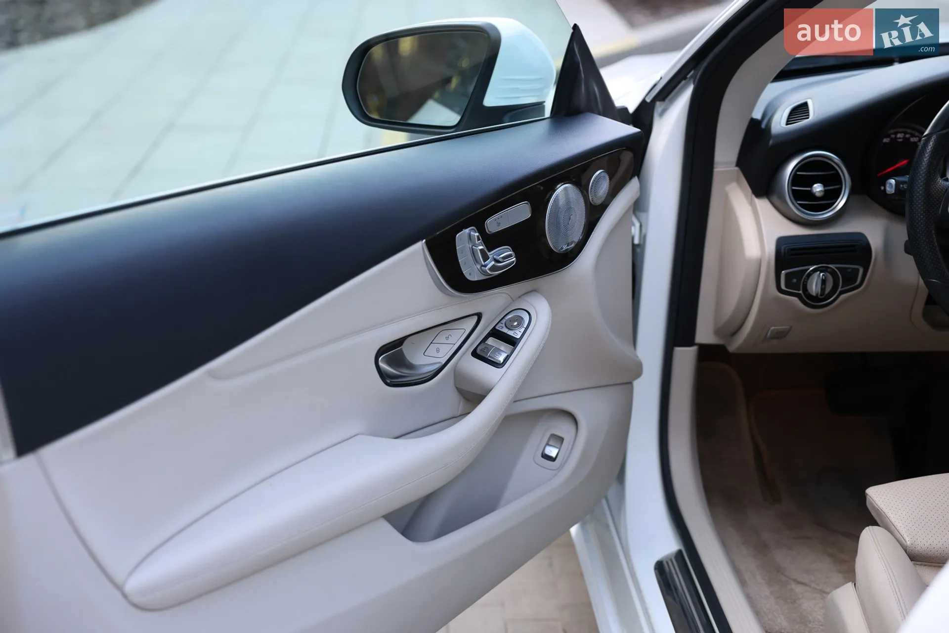 2016 Mercedes-Benz C-klasse - мініатюра 14