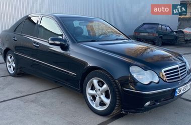 Седан Mercedes-Benz C-Class 2003 в Ровно