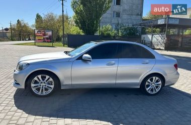 Седан Mercedes-Benz C-Class 2012 в Києві