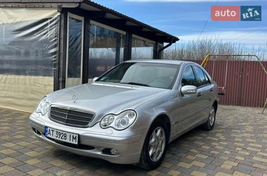 Седан Mercedes-Benz C-Class 2004 в Надворной