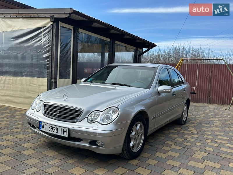 Mercedes-Benz C-Class