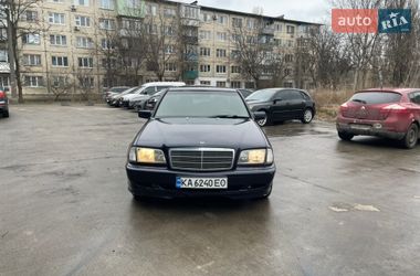 Седан Mercedes-Benz C-Class 1997 в Києві