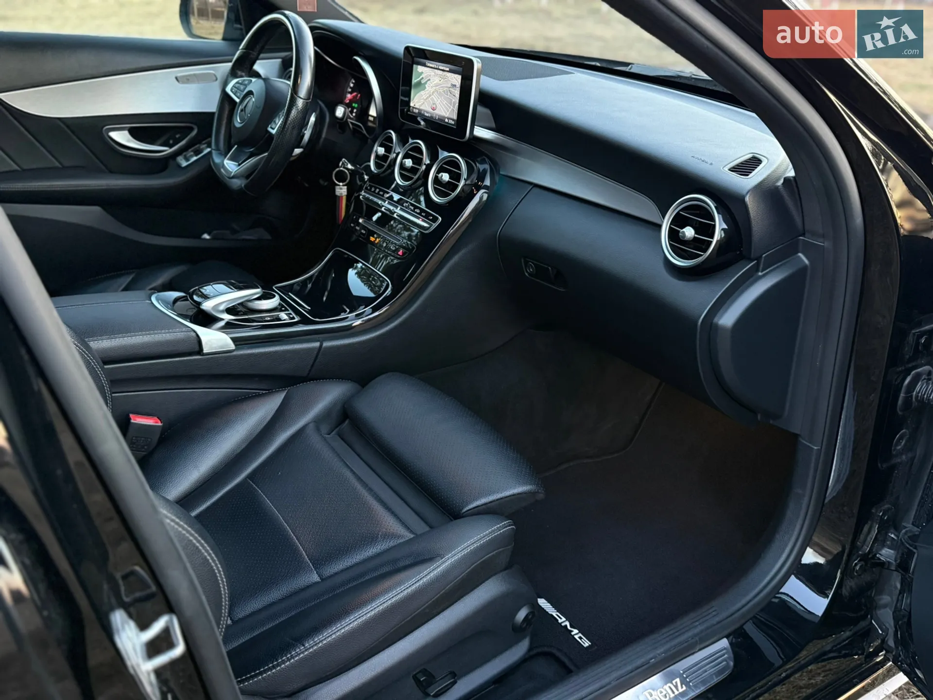 2017 Mercedes-Benz C-klasse - мініатюра 13
