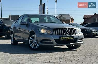Седан Mercedes-Benz C-Class 2011 в Ивано-Франковске