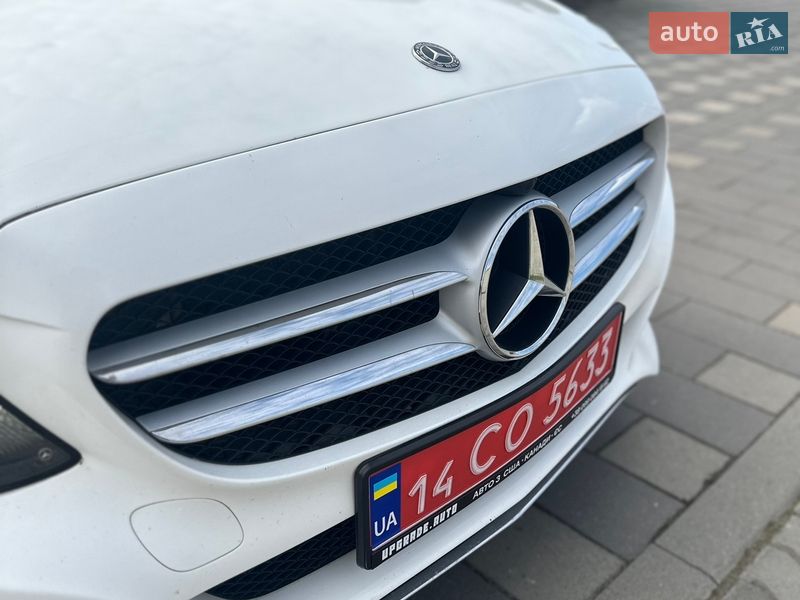 Седан Mercedes-Benz C-Class 2017 в Стрию