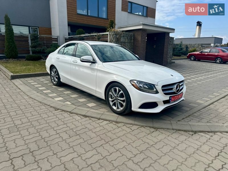 Седан Mercedes-Benz C-Class 2017 в Стрию