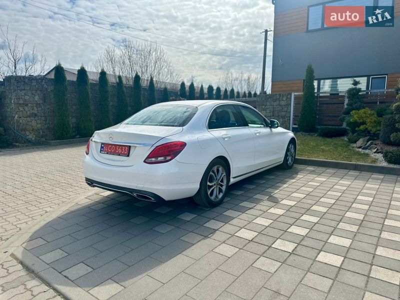 Седан Mercedes-Benz C-Class 2017 в Стрию