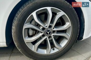 Седан Mercedes-Benz C-Class 2017 в Стрию