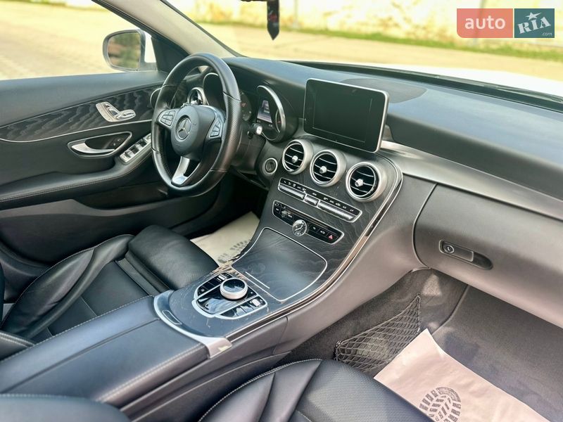 Седан Mercedes-Benz C-Class 2017 в Стрию