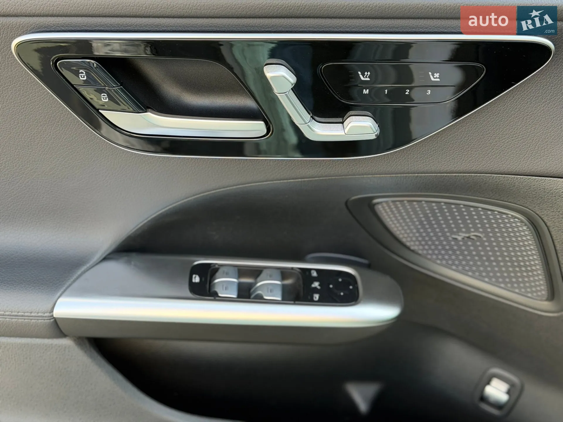 2023 Mercedes-Benz C-klasse - мініатюра 23