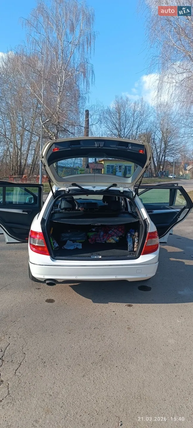 2010 Mercedes-Benz C-klasse - мініатюра 8