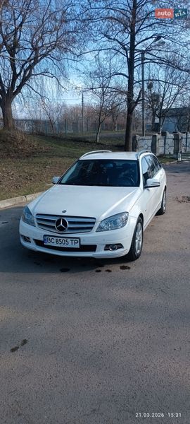 Mercedes-Benz C-Class 2010