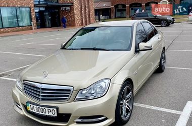 Седан Mercedes-Benz C-Class 2012 в Киеве