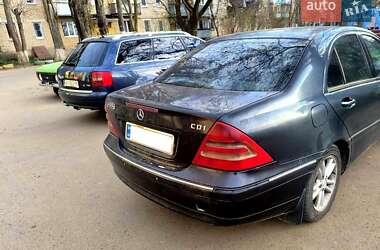 Седан Mercedes-Benz C-Class 2001 в Одессе
