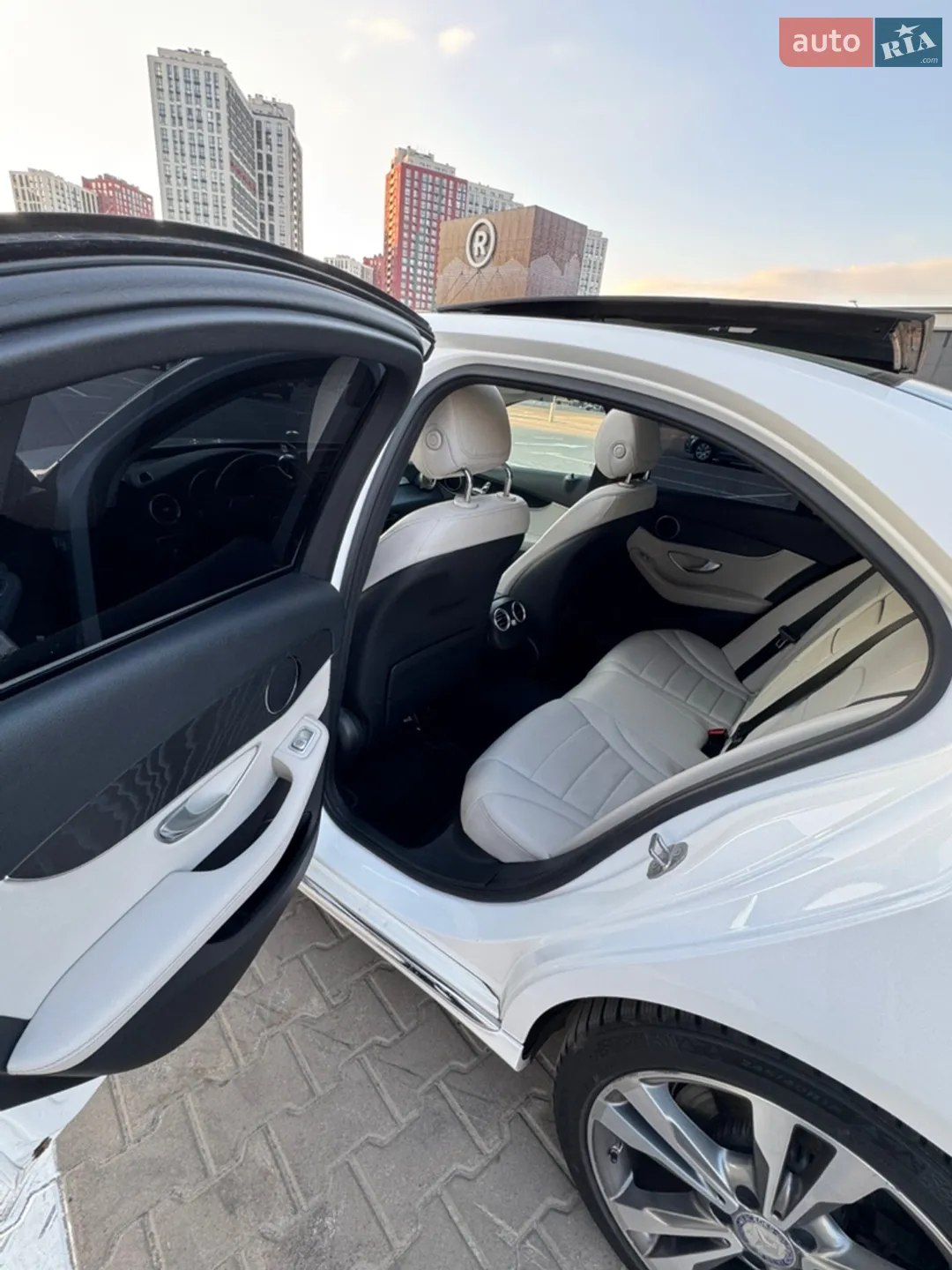 2017 Mercedes-Benz C-klasse - мініатюра 13
