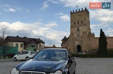 Седан Mercedes-Benz C-Class 2001 в Луцьку