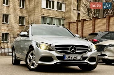 Седан Mercedes-Benz C-Class 2015 в Киеве