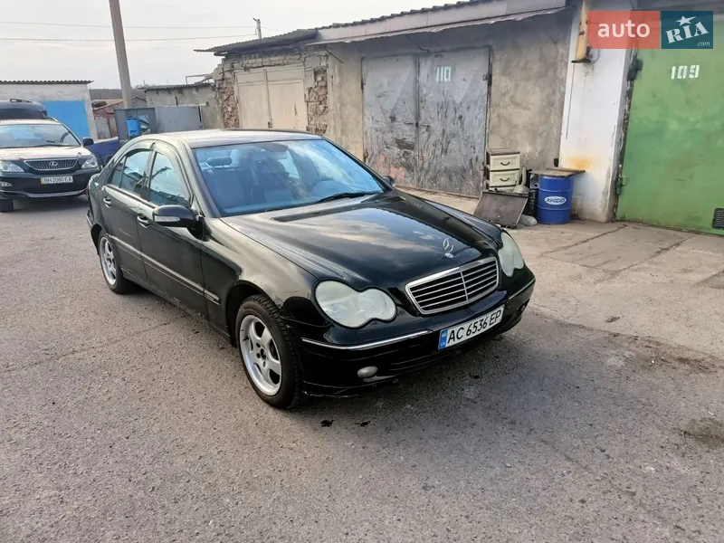 Mercedes-Benz C-Class